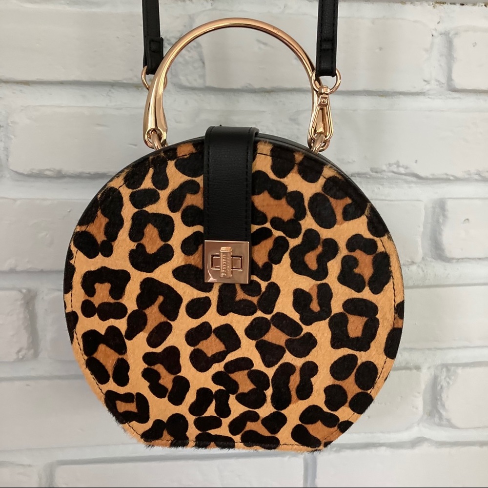 Dune London Leopard Print w/Fur Circle Purse 🐆